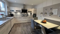 Provisionsfrei: KFW-55 - Smartes Einfamilienhaus mit PV-Anlage - Küche